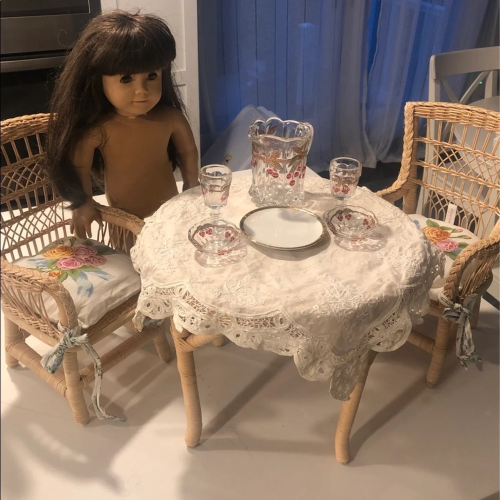 American Girl Pleasant Co Samantha and Set